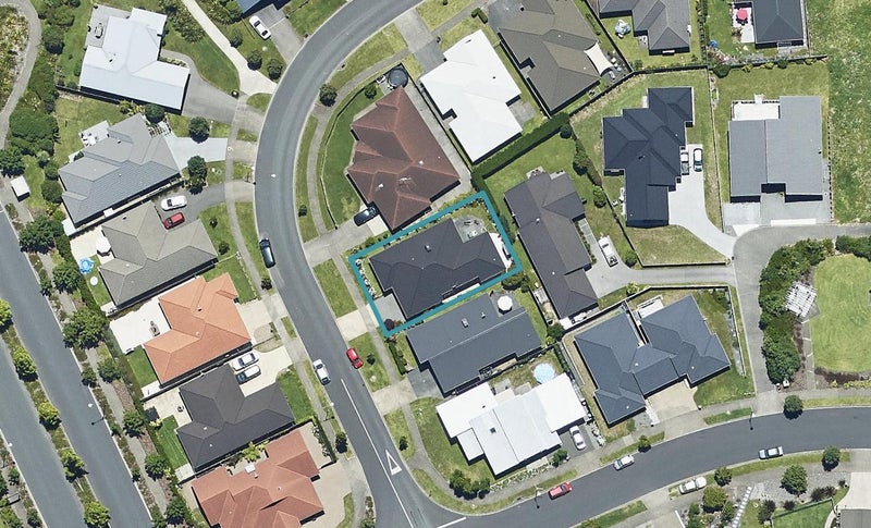 6 Tarn Close, Pyes Pa, Tauranga - Carousel 1