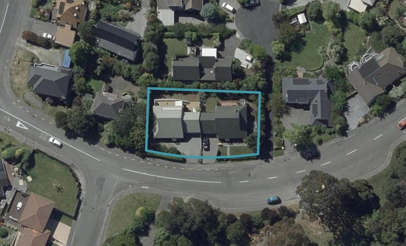 1/26 Sedgwick Way, Westmorland, Christchurch - Carousel 1