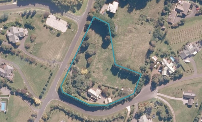 23 Blue Ridge Drive, Taupo - Carousel 1