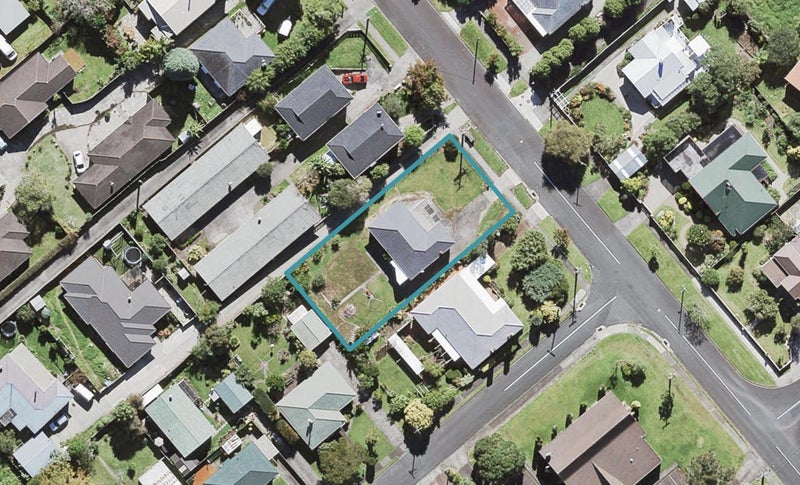 67 Willerton Avenue, New Lynn, Auckland - Carousel 1