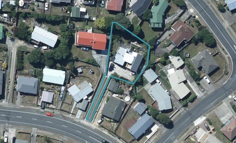 466 Warspite Avenue, Ascot Park, Porirua - Carousel 1