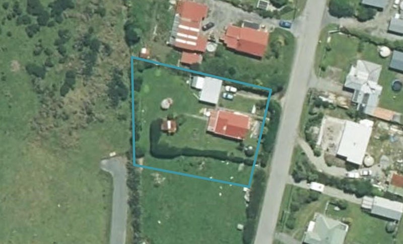 17 Butlers Road, Hokitika - Carousel 1