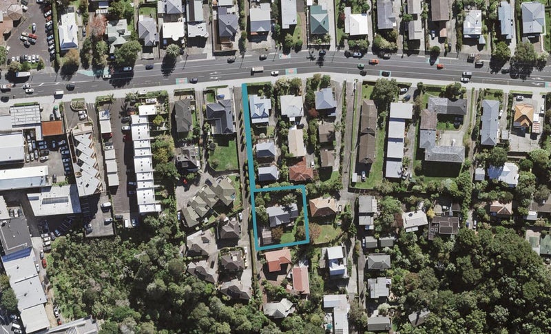 256 Onewa Road, Birkenhead, Auckland - Carousel 1