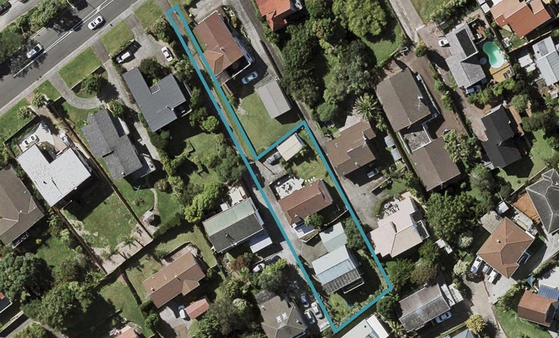 1/105 Sunset Road, Totara Vale, Auckland - Carousel 1
