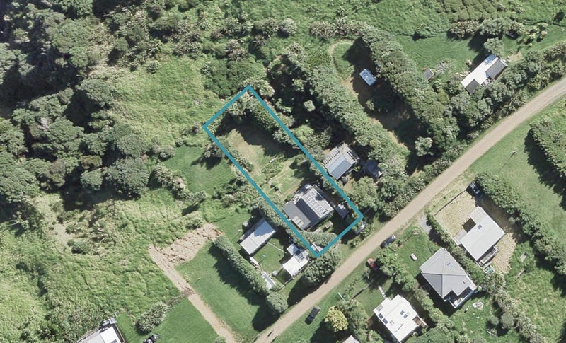 18 Woody Bay Road, Rakino Island, Auckland - Carousel 1
