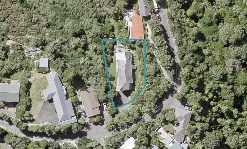 79 Howard Road, Point Howard, Lower Hutt - Carousel 1