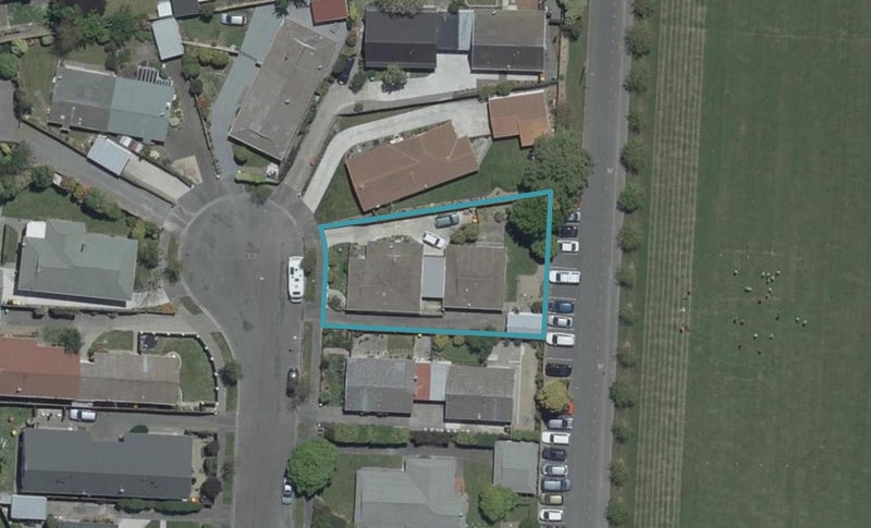 1/16 Omega Place, Casebrook, Christchurch - Carousel 1