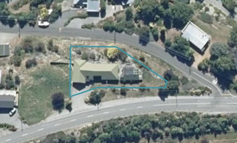 2 Loop Road, Kawarau Falls, Queenstown - Carousel 1