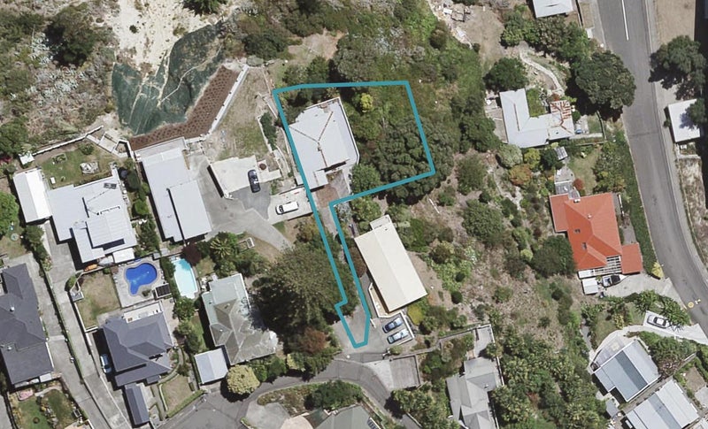 1 Karaka Road, Bluff Hill, Napier - Carousel 1