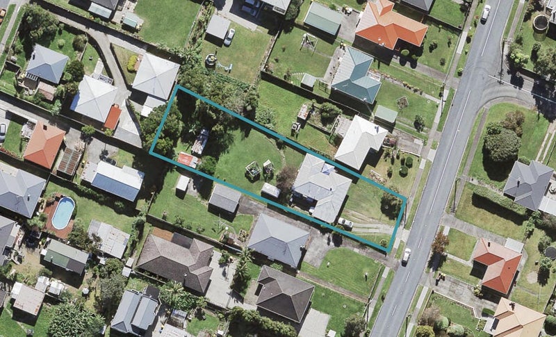 36 Kelwyn Road, Kelston, Auckland - Carousel 1