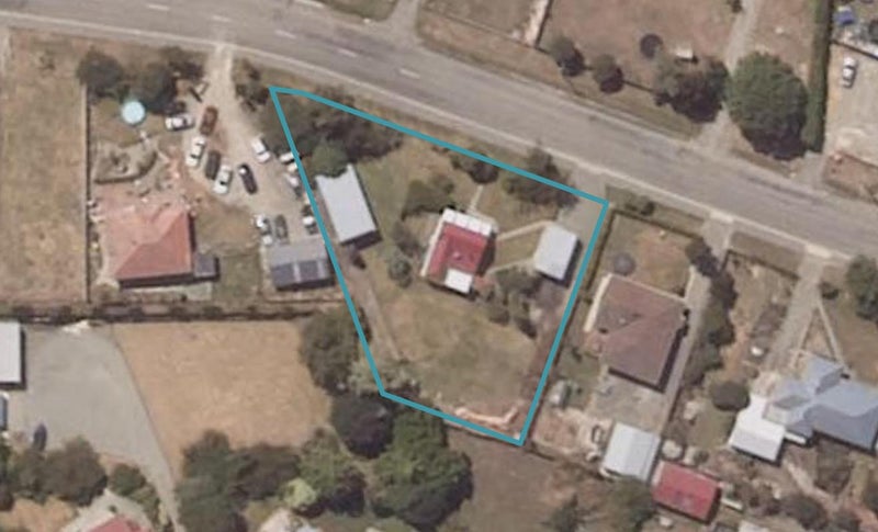 42 Charles Street, Weston, Oamaru - Carousel 1