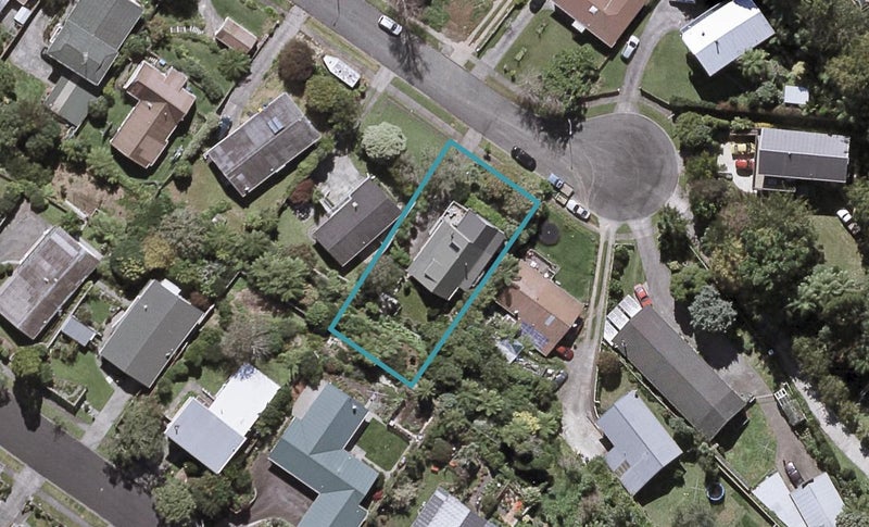 30 Ambury Place, Merrilands, New Plymouth - Carousel 1