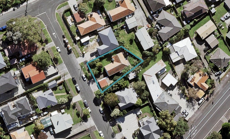5 Larch Street, Avondale, Auckland - Carousel 1