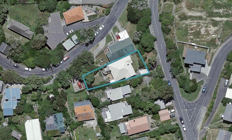 60 Beacon Hill Road, Strathmore Park, Wellington - Carousel 1