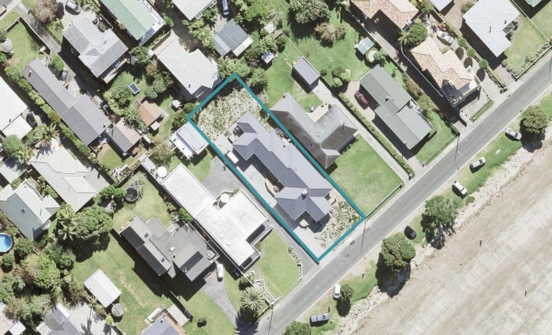 29 Arkles Strand, Arkles Bay, Whangaparaoa - Carousel 1