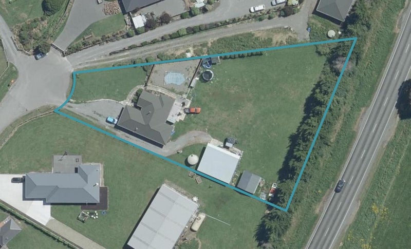 16 Mclean Drive, Leithfield, Amberley - Carousel 1