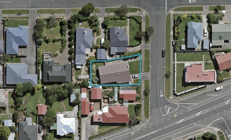 6 Perth Street, Windsor, Invercargill - Carousel 1