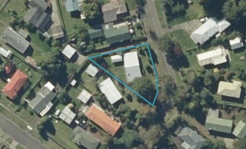 32 Te Rewha Street, Tūrangi - Carousel 1