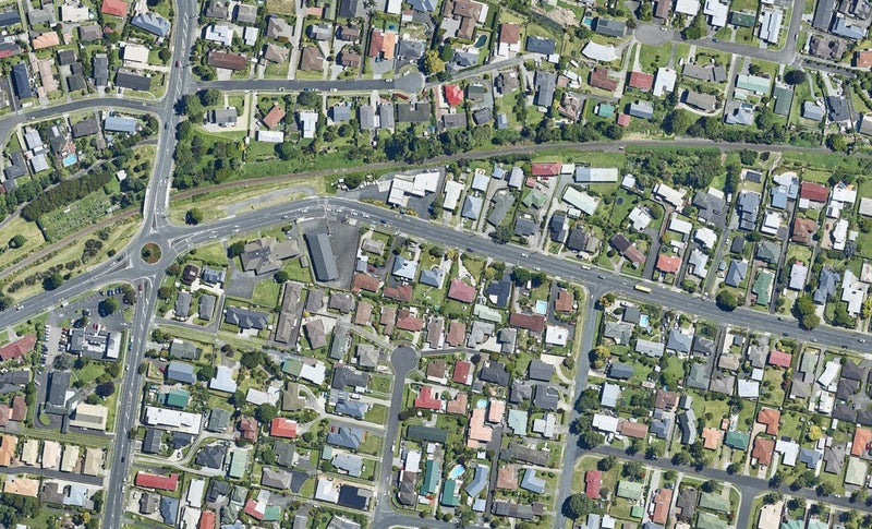 240 Ngatai Road, Otumoetai, Tauranga - Carousel 1