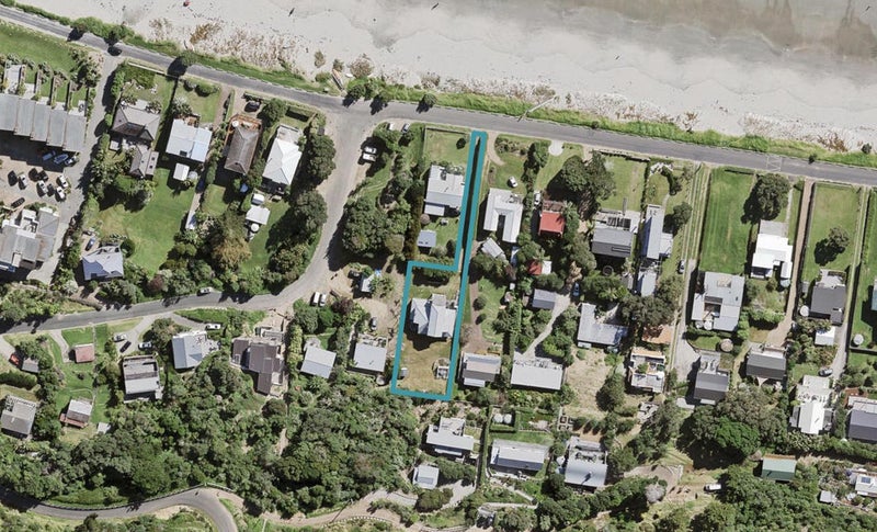 127 The Strand, Onetangi, Waiheke Island - Carousel 1