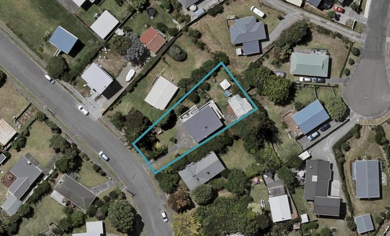 68 William Street, Waikanae Beach, Waikanae - Carousel 1