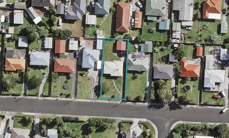 12 McDougall Street, Manurewa East, Auckland - Carousel 1