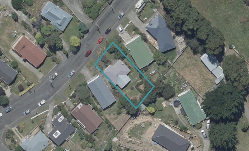 70 Campbells Road, Pine Hill, Dunedin - Carousel 1
