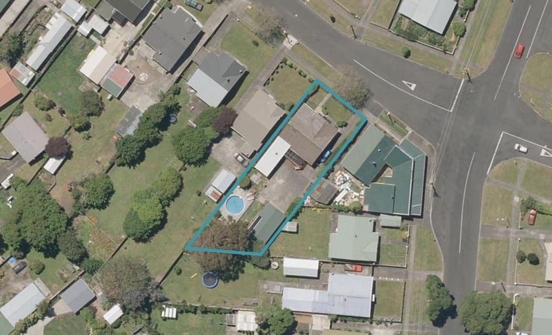 26 Hakeke Street, Whanganui East, Whanganui - Carousel 1