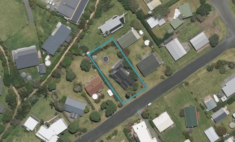 8 Aspden Place, Whangarei - Carousel 1