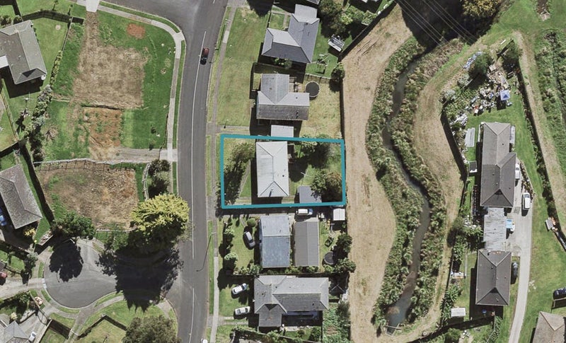 33 Archboyd Avenue, Mangere East, Auckland - Carousel 1