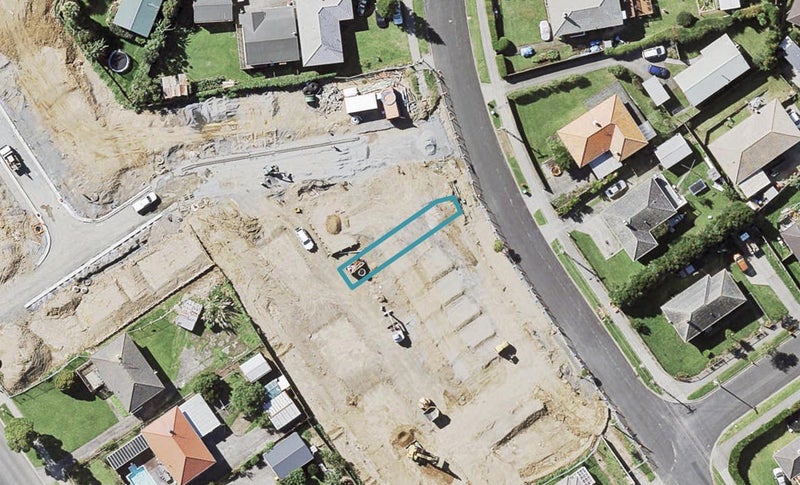 150C Leybourne Circle, Glen Innes, Auckland - Carousel 1