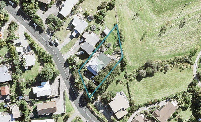 14 Rimu Road, Stanmore Bay, Whangaparaoa - Carousel 1