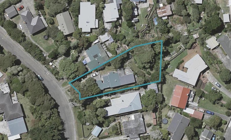46 Clunie Avenue, Raumati South, Paraparaumu - Carousel 1