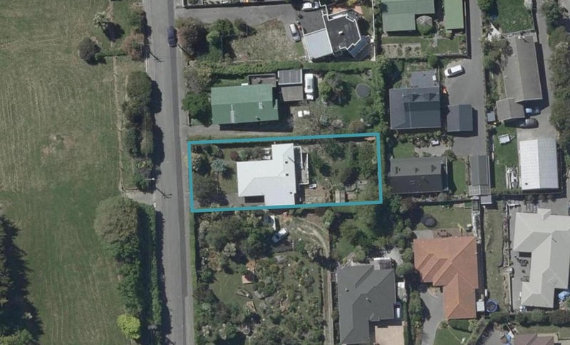 13 Avoca Valley Road, Heathcote Valley, Christchurch - Carousel 1