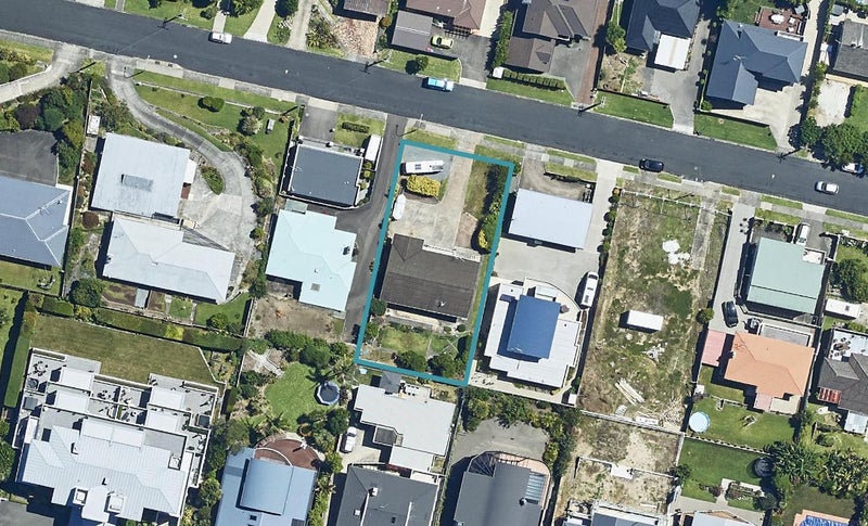 23 Seaview Road, Otumoetai, Tauranga - Carousel 1