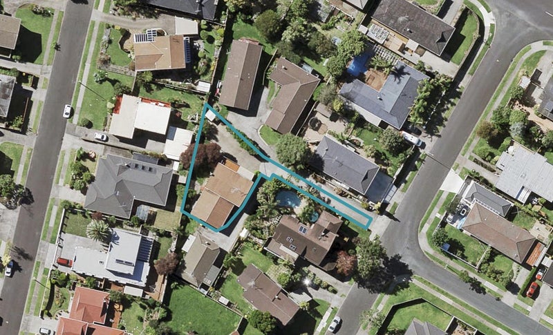 9 Olena Avenue, Sunnyhills, Auckland - Carousel 1