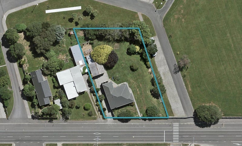 744 Tweed Street, Newfield, Invercargill - Carousel 1