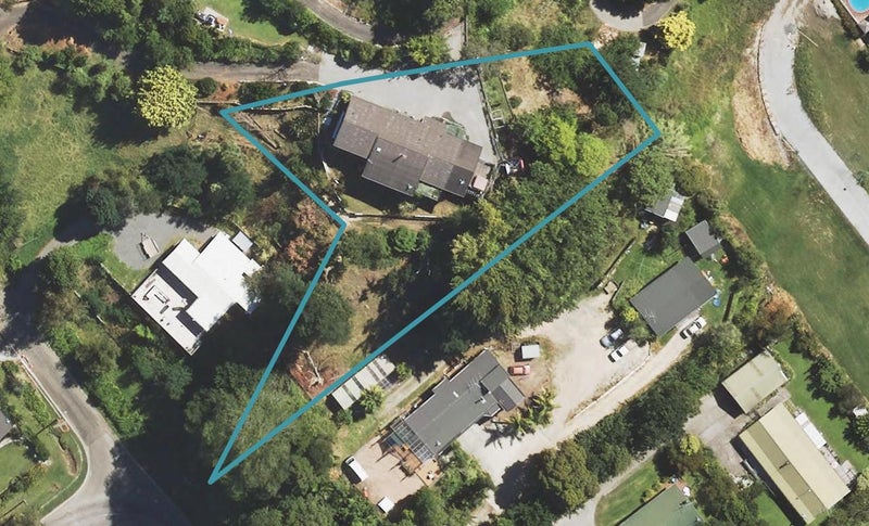 323 Whitaker Street, Whataupoko, Gisborne - Carousel 1
