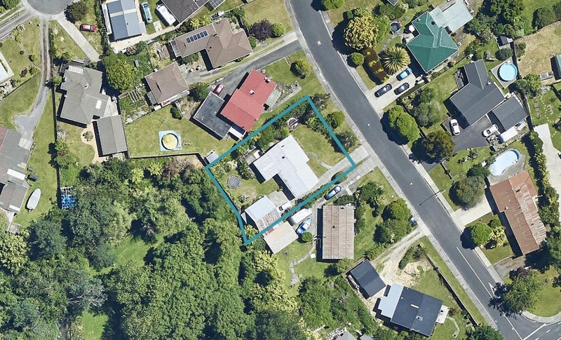 6 Clyde Street, Utuhina, Rotorua - Carousel 1