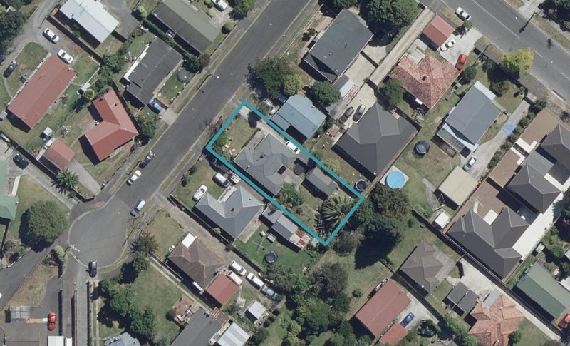 3 Richardson Road, Bader, Hamilton - Carousel 1