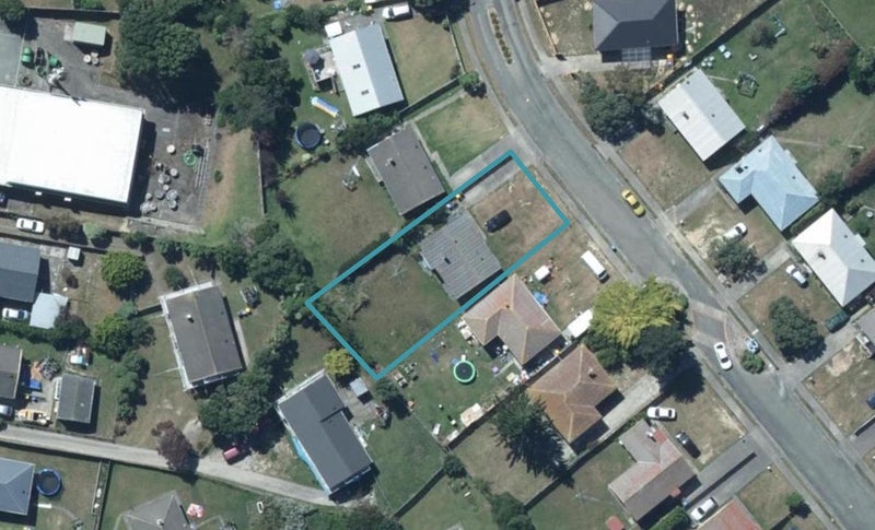 10 Kaituna Street, Waitangirua, Porirua - Carousel 1