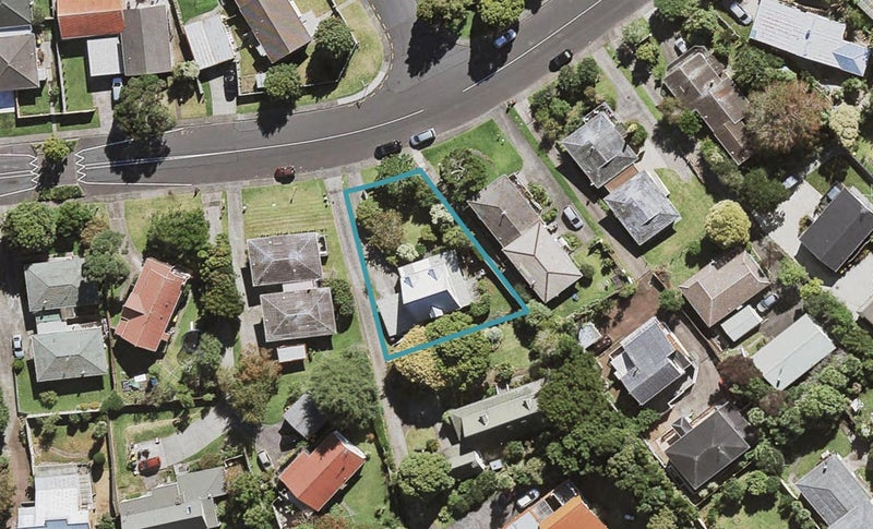 91 Moore Street, Hillcrest, Auckland - Carousel 1
