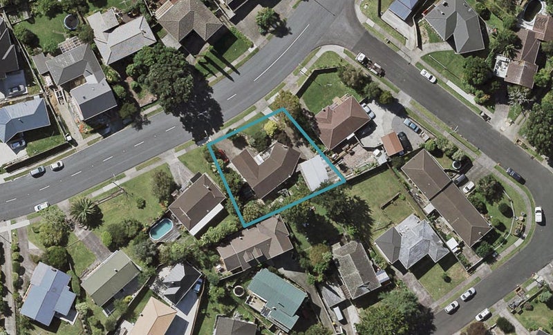 36 Cardiff Road, Pakuranga, Auckland - Carousel 1