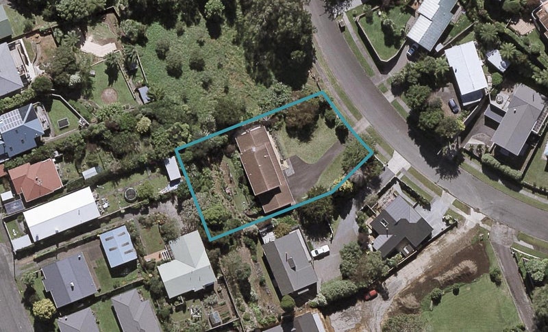 22 Rossiter Crescent, Lynmouth, New Plymouth - Carousel 1