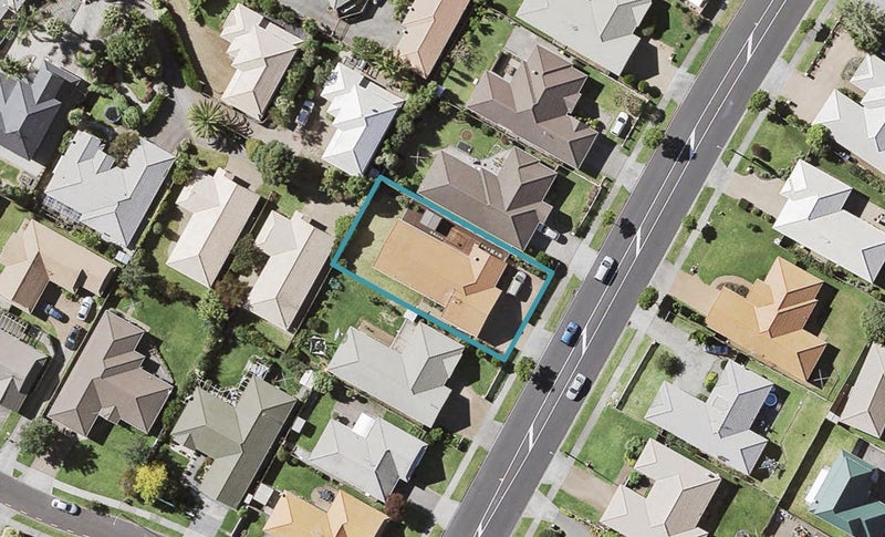 99 Millhouse Drive, Northpark, Auckland - Carousel 1
