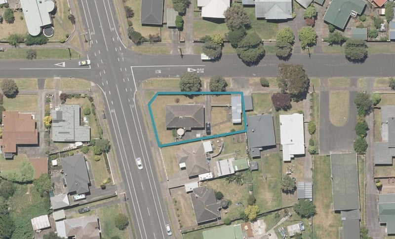 21 Swiss Avenue, Gonville, Whanganui - Carousel 1