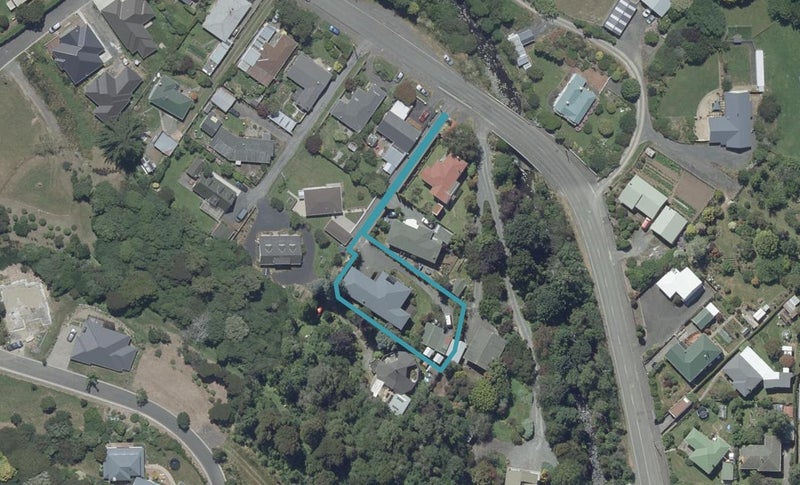 235 Malvern Street, Glenleith, Dunedin - Carousel 1