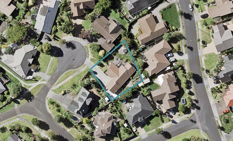 9 Sharples Place, Somerville, Auckland - Carousel 1