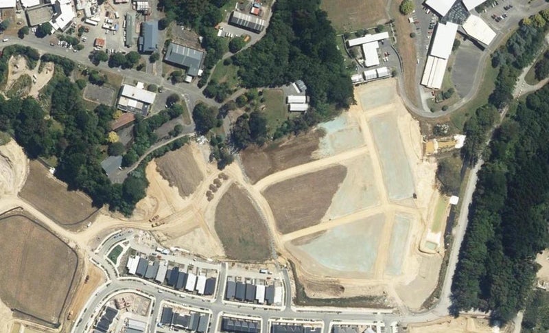 9 Piwakawaka Road, Kenepuru, Porirua - Carousel 1