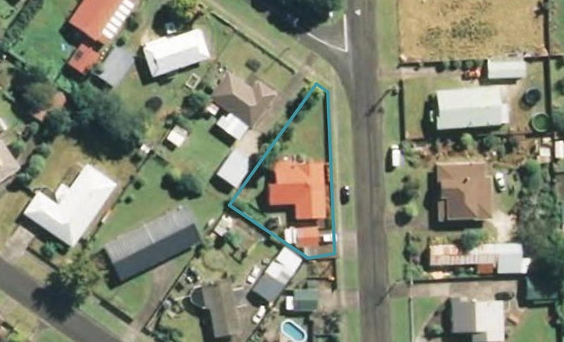 2 Pitt Street, Normanby, Hawera - Carousel 1